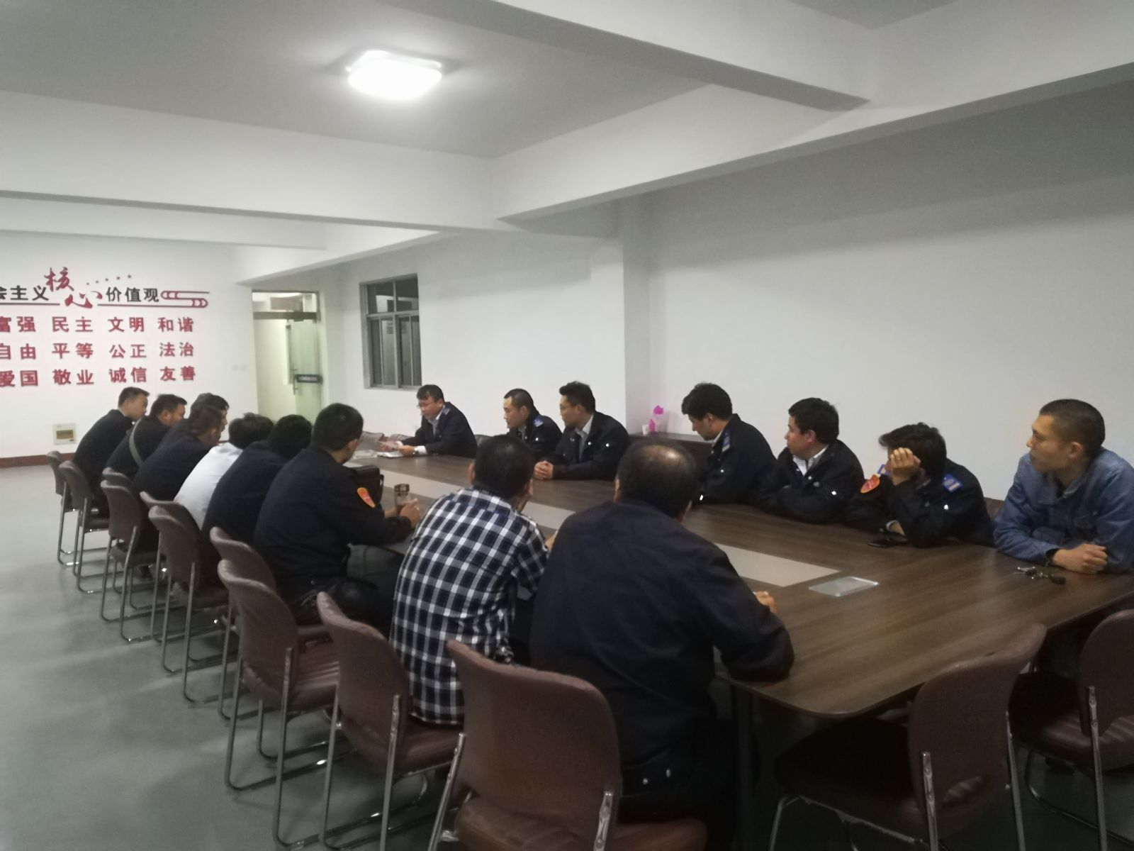 公交集團海通公交公司召開27路“雙創(chuàng)”工作推進會