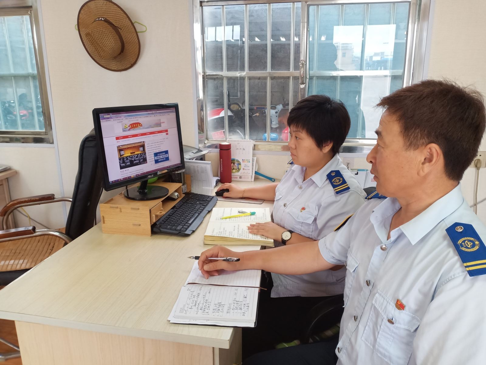 公交集團(tuán)公交事業(yè)一部開展“新思想一起學(xué)”活動(dòng)