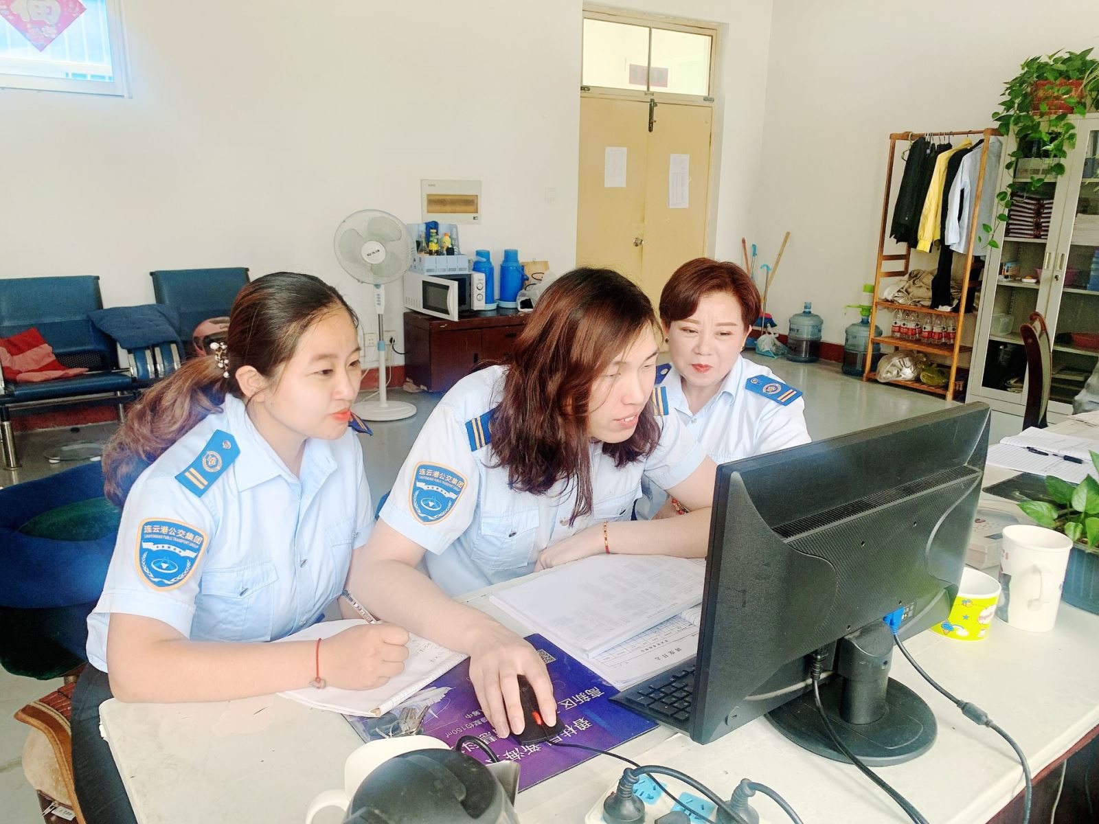 公交集團(tuán)公交事業(yè)一部組織分公司與信息中心交流學(xué)習(xí)