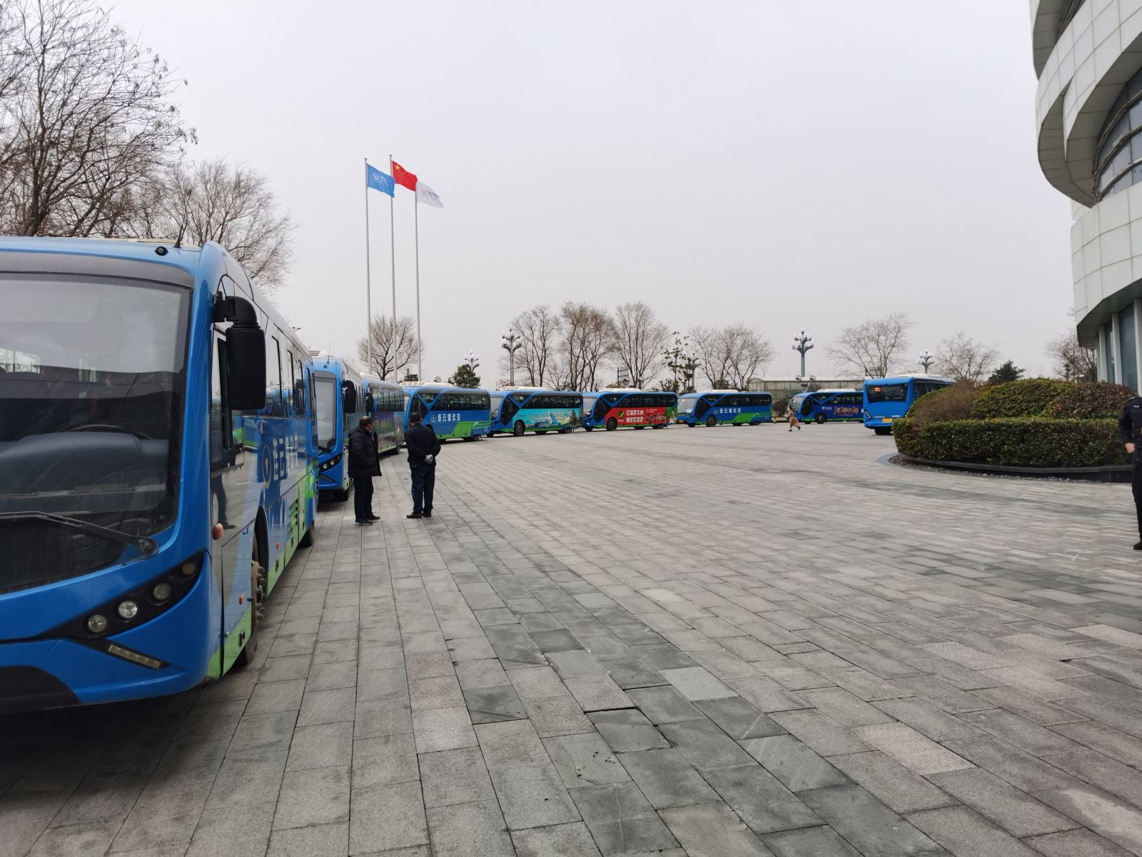 公交集團經(jīng)營發(fā)展事業(yè)部圓滿完成徐圩管委會定制公交業(yè)務