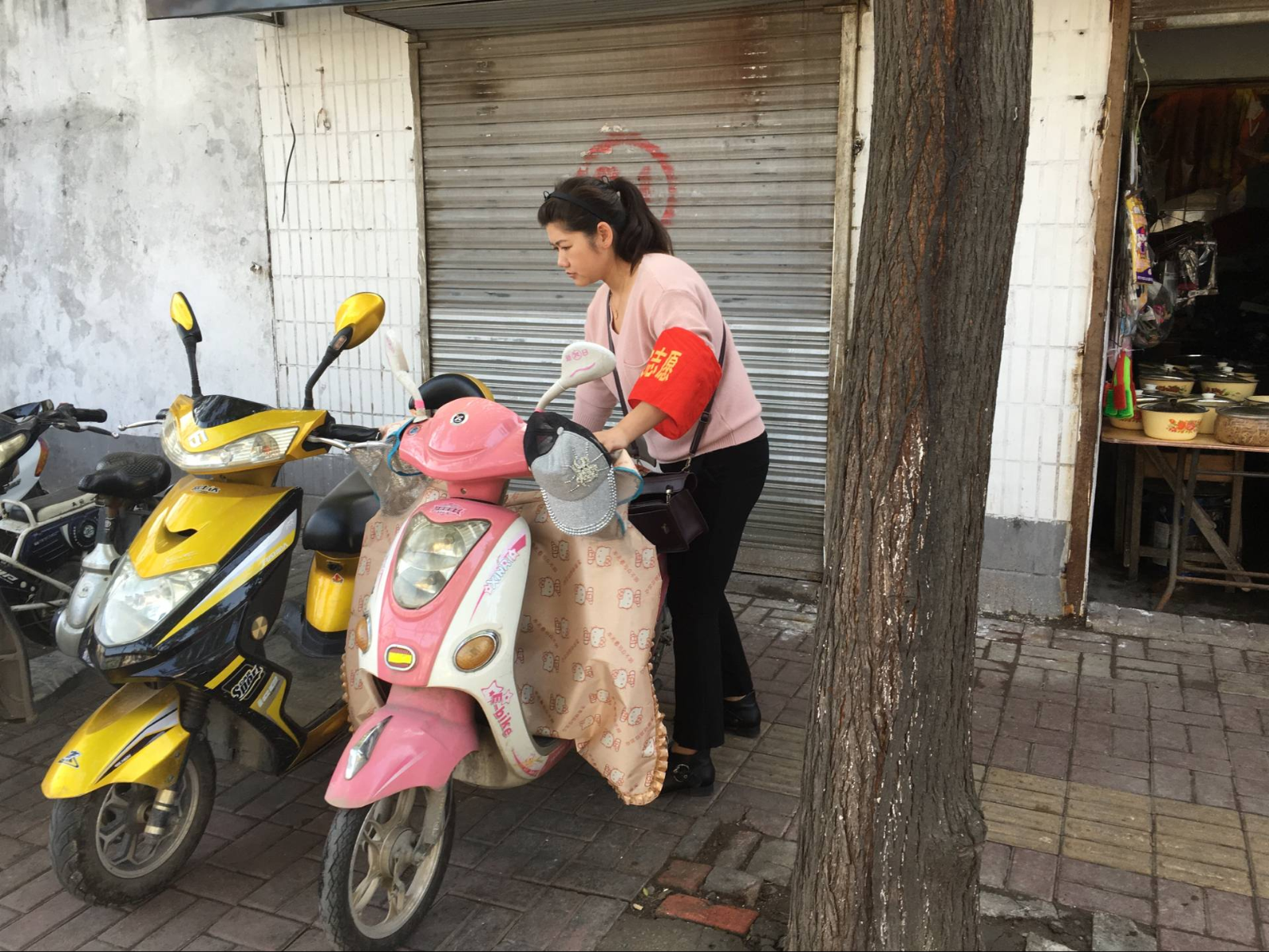 公交集團(tuán)參加創(chuàng)衛(wèi)聯(lián)動共建活動