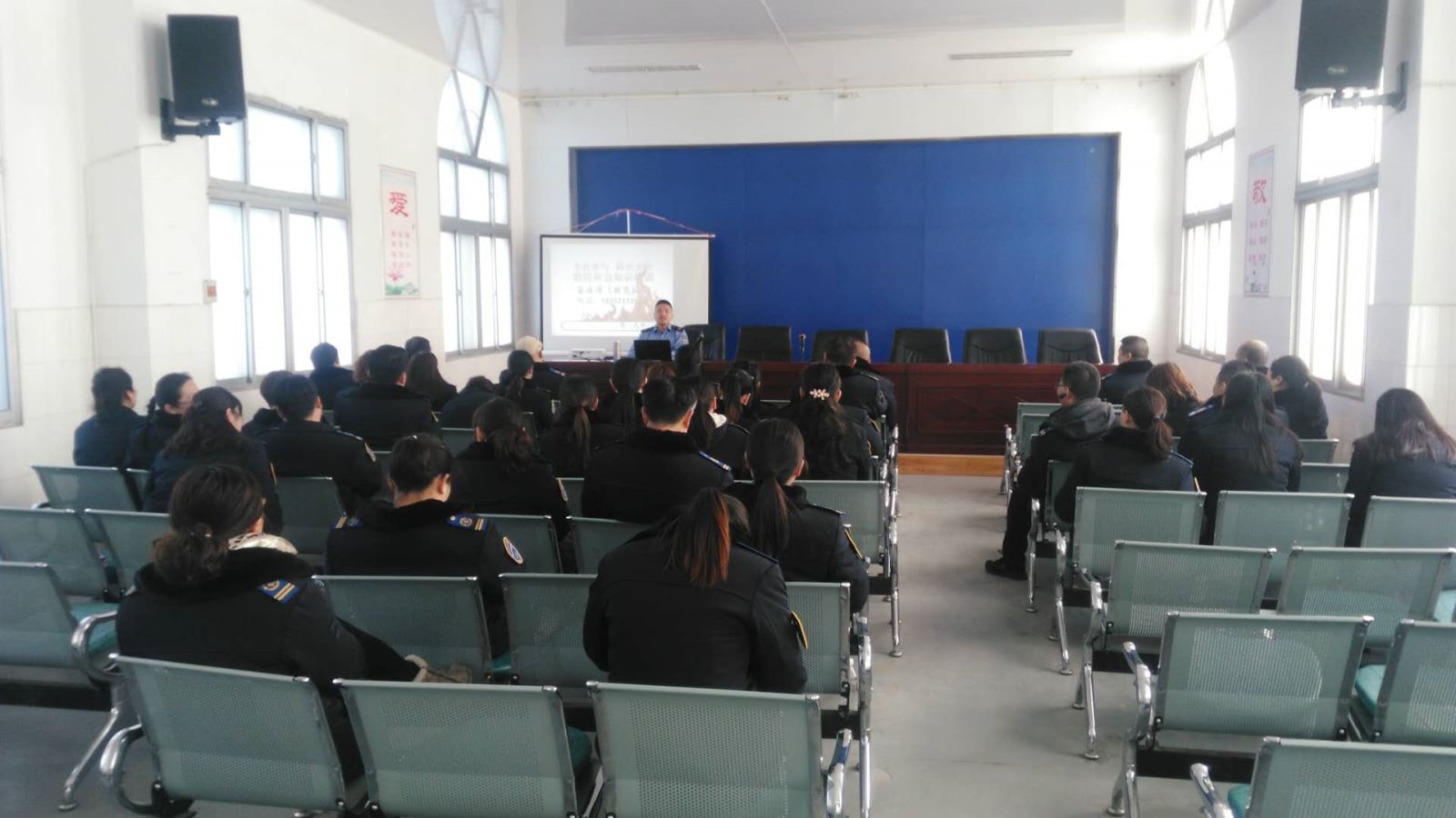 公交集團(tuán)公交事業(yè)一部開展消防安全知識培訓(xùn)