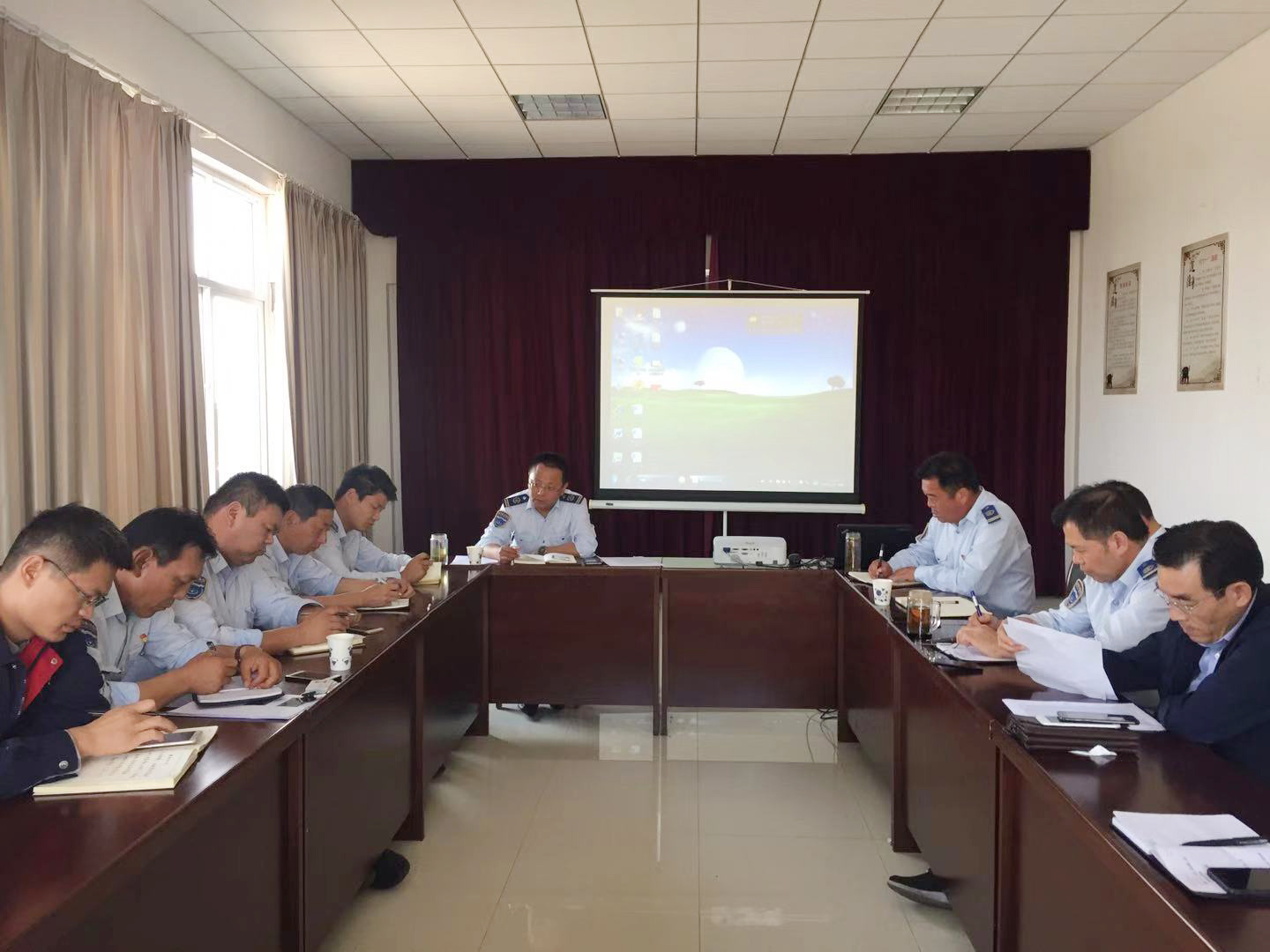 公交集團汽服公司召開落實安全生產(chǎn)責任制專題會議