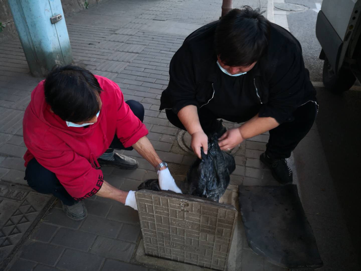 快速公交事業(yè)部提前做好冬季防凍工作確保冬季安全運營