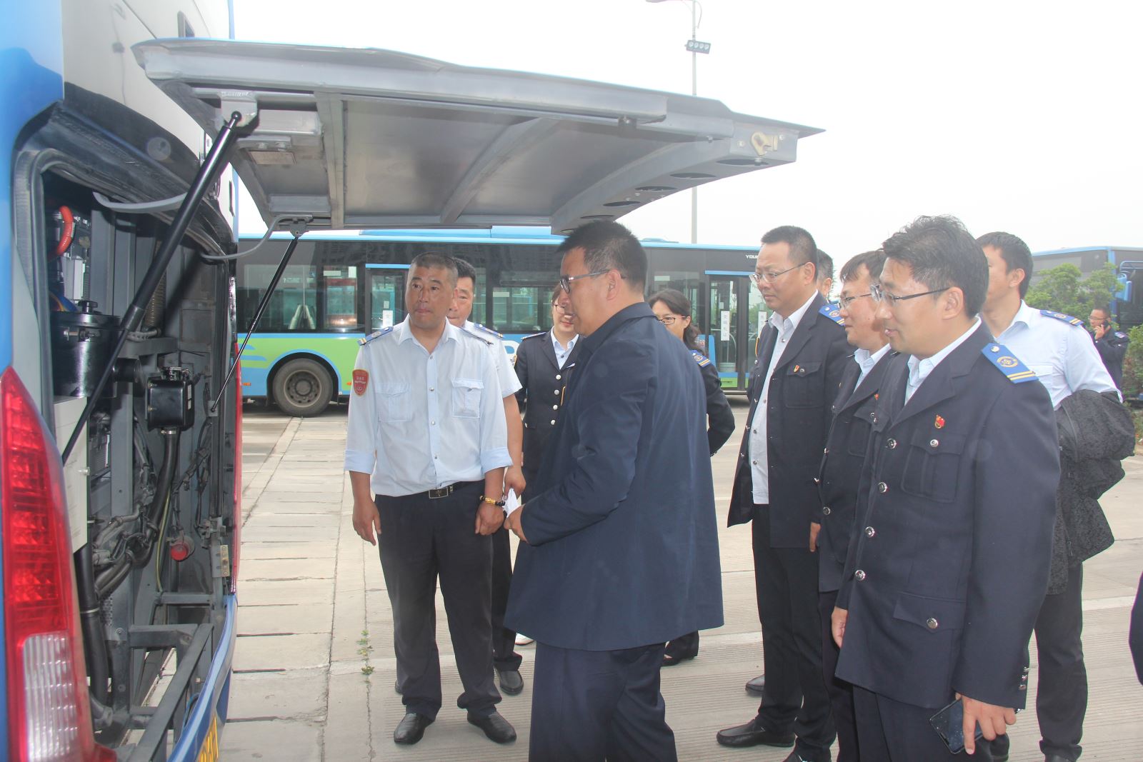 公交集團(tuán)開展安全生產(chǎn)隱患大排查大整治專項行動