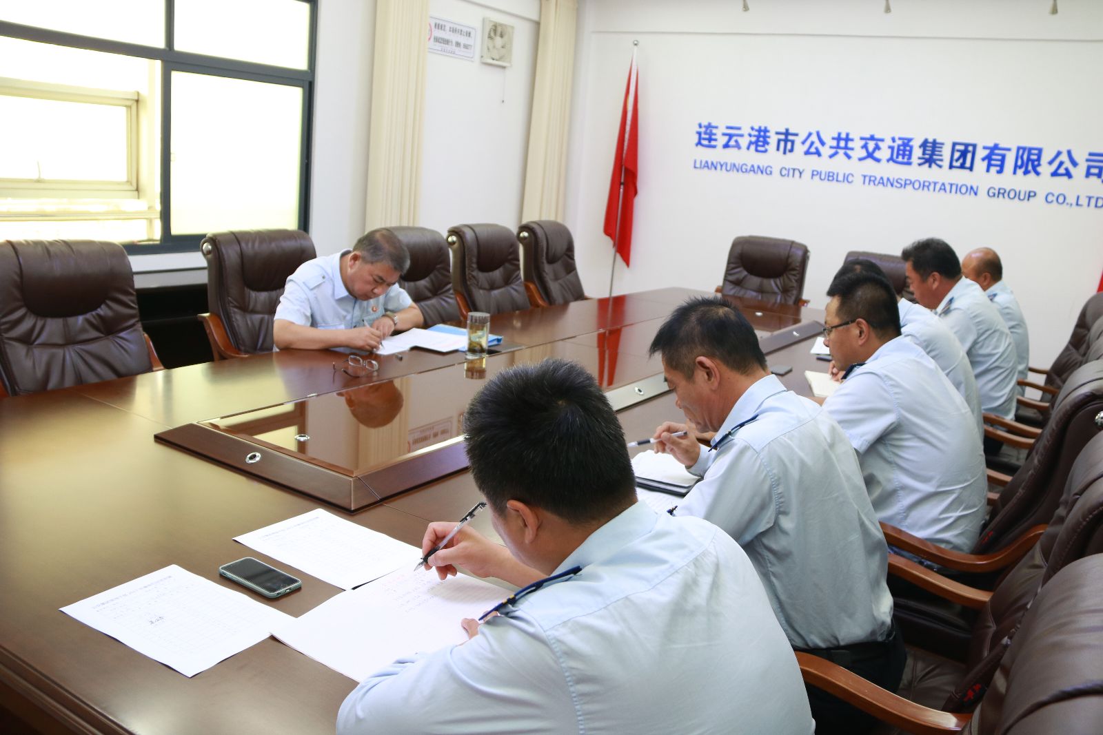 公交集團(tuán)維修公司、大浦保養(yǎng)廠開展領(lǐng)導(dǎo)干部廉政約談